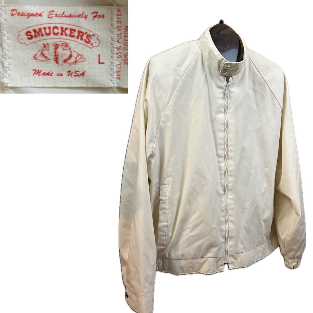 1970s Pastel Butter Yellow Zip Up Mens Workwear short Jacket / Large